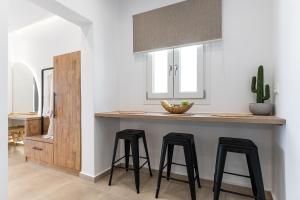 Gallery image of Cactus suite in Agia Anna Naxos