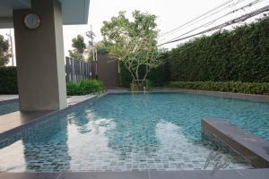 Bazén v ubytování 453 8 floor happy room Imm-Aim condo By Pik nebo v jeho okolí