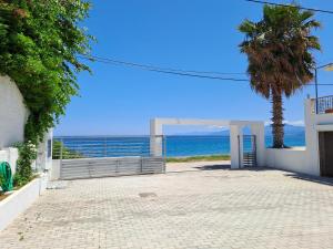 Γενική θέα στη θάλασσα ή θέα στη θάλασσα από  αυτό το διαμέρισμα