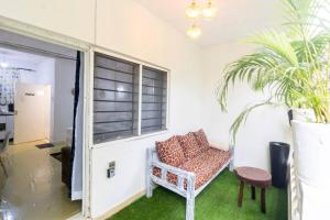 Χώρος καθιστικού στο EUNICE'S CLASSY DIANI STUDIO
