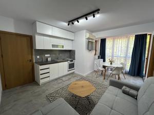 Kuchyň nebo kuchyňský kout v ubytování Sunrise Apart Golden Sands