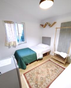 Postel nebo postele na pokoji v ubytování 2 single Bedroom Tirana