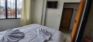 hotel S & C客房内的一张或多张床位