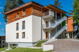 Budova, kde se apartmán nachází
