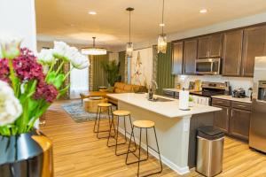 Gallery image of 2 Story New Build 4 Miles to Downtown 3 Miles to Speedway 8 Miles to Airport in Indianapolis