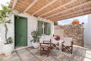 Innanhússgarður eða útisvæði á Fos Apartments Mykonos