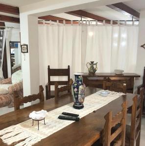 Ristorante o altro punto ristoro di ISS Travel, Panoramic Coda Cavallo Cottages - 10 km from San Teodoro