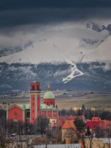Výhľad na hory alebo výhľad na hory priamo z apartmánu