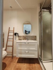 Ένα μπάνιο στο Gîte casa di l'Apa +26 φωτογραφίες