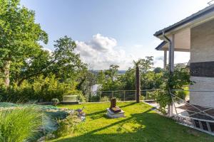 Zahrada ubytování Hotel Zum Halbmond