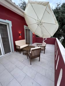 Balkón alebo terasa v ubytovaní Krioneri Suites Parga
