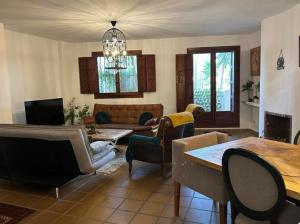 Posezení v ubytování Apartamento Sultan, Punta Prima, Panorama Park, 2 bed & 2 beautiful swimming pools