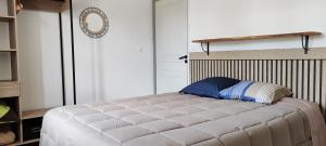 Postel nebo postele na pokoji v ubytování Gîte de Nath - classé 4 étoiles