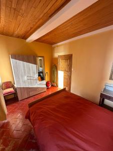 Posteľ alebo postele v izbe v ubytovaní Charmant T3 au cœur de la vieille ville + 9 fotografií