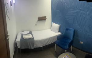 Ліжко або ліжка в номері ENIGMA HOSTEL