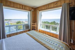 Gallery image of Hotel La Roche Pleureuse in L'Isle-aux-Coudres