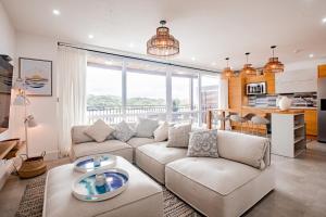 אזור ישיבה ב-Blue Venao CONDO APARTMENT C32