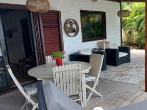 Istumisnurk majutusasutuses Romantic Sweety Cottage with its Private Pool & Gorgeous View
