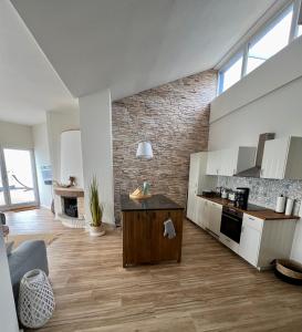 Kuchyň nebo kuchyňský kout v ubytování COAST HOUSE Sky Suite