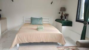 Katil atau katil-katil dalam bilik di Spectacular Mt Kinabalu view cottage