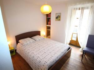 Postel nebo postele na pokoji v ubytování Duplex 140 m² pour 8 pers. à Luchon proche télécabine et thermes, tout confort, wifi, animaux OK - FR-1-313-231