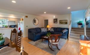 Posezení v ubytování Cottage by the Sea, Cape Elizabeth