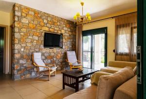 Gallery image of agnadi hotel in Achladies