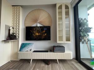 TV a/nebo společenská místnost v ubytování Ecochill Forest