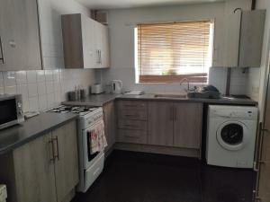 Kuchyň nebo kuchyňský kout v ubytování Bed 4 night + 15 fotografií