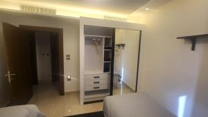 Φωτογραφία από το άλμπουμ του Amazing new apartment in the middle of Amman στο Αμμάν +15 φωτογραφίες