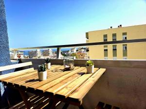 Balkón nebo terasa v ubytování Bellevue Sea view Apartment BY NAMASTE ELITE