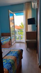 Fotografie z fotogalerie ubytování Лятна вила Генчеви град Обзор v destinaci Obzor