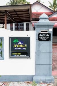 Billede fra billedgalleriet på D'BALI HOMESTAY - Private Swimming Pool, NETFLIX, Internet Wifi ,Cuckoo, Internet Wifi , Dryer, Washing Machine, Aircond Setiap Bilik & Ruang Tamu i Pasir Puteh