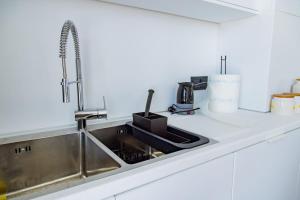 Η κουζίνα ή μικρή κουζίνα στο Deluxe Mansion Aqua Vista +63 φωτογραφίες