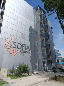 un bâtiment portant le logo de la résidence solla dans l'établissement Dika Sofia Residence, à Mangalia