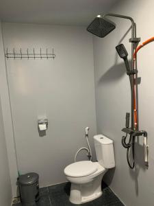 O baie la NASRUL HOUSE HOMESTAY FOR BACKPACKERS