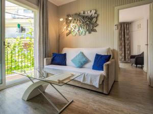 Posteľ alebo postele v izbe v ubytovaní Pura Vida Apartment by Hello Homes Sitges + 31 fotografií