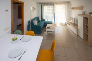 Χώρος καθιστικού στο Patacona deluxe primera linea