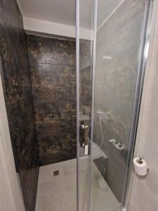 Koupelna v ubytování Room D