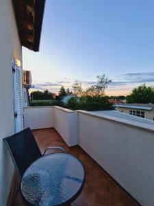 Balkón nebo terasa v ubytování Room D
