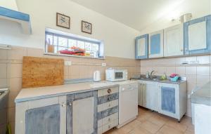 Η κουζίνα ή μικρή κουζίνα στο Cataverna