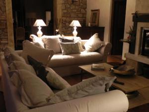 Agriturismo Sugheretello的休息区