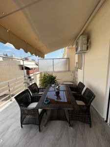 Balkón alebo terasa v ubytovaní Elea Athens Apartment