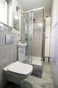 Koupelna v ubytování Domek nad morzem - Trzęsacz