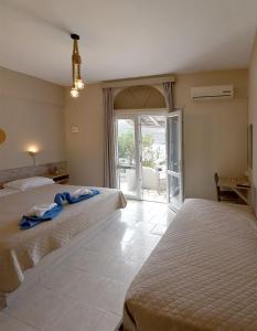 Φωτογραφία από το άλμπουμ του Kohili Kolibithra in Tinos σε Kollimpithra