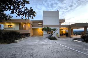 Budova, kde se vila nachází