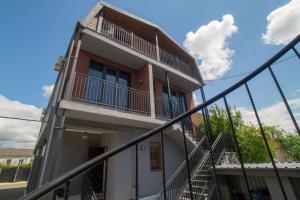 Balkón nebo terasa v ubytování Prestige Guest House