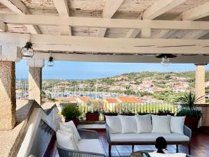 Imagen de la galería de L'attico del porto, en Porto Rotondo 49 fotos más
