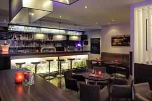 Lounge nebo bar v ubytování Mercure Hotel Frankfurt Eschborn Ost