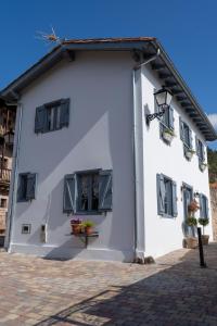 Bygningen som feriehuset ligger i